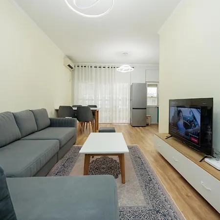 Izzy Apartments Tirana Exterior photo